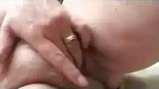 عجوز أسود يختبر