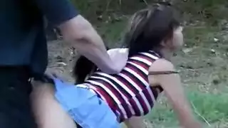 تمثيلية حيوانية مع نجم تراني جائع للقضيب