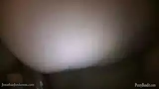 نيك فلاحه مصريه في البيت المهجور على بطنهاا