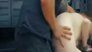  مراهقة أمريكية جامحة تمارس جنسًا عنيفًا وصارخًا